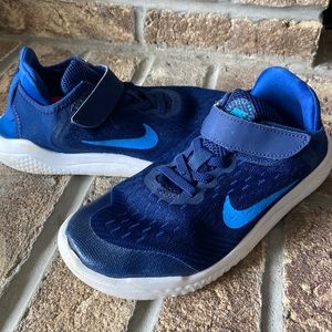 Little Boys Royal Blue Nike Swoosh Running  Athletic Velcro Shoe